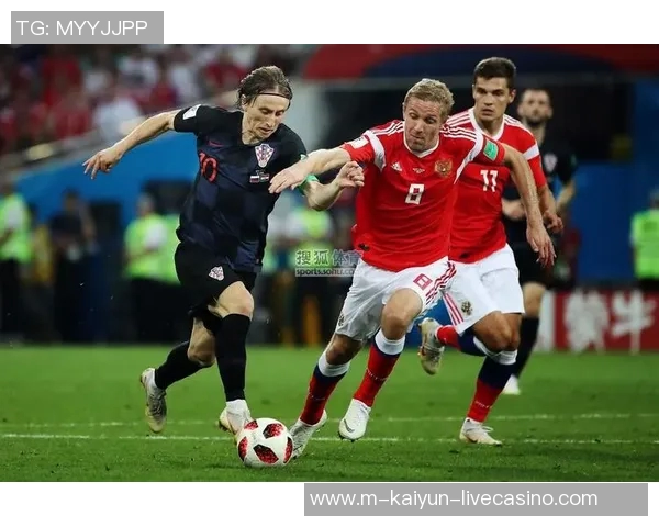 莫德里奇足球鞋的魅力与技术解析让你在球场上尽显风采