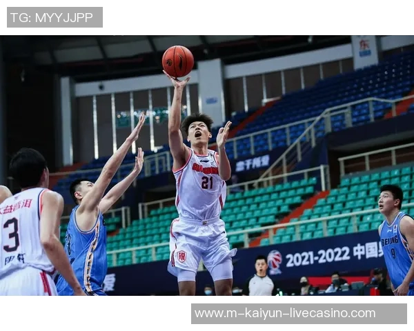 广东队低谷杜锋坚守执教豪门邀约无动于衷新王朝重塑希望几何